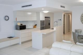 Kings Edge Holiday Apartments - Caloundra - 3