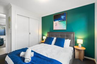 Family-Friendly 4BR Mount Duneed Manor - Mount Duneed - 5