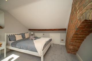 Cottage House in Ascot - Parking - Winkfield - 8