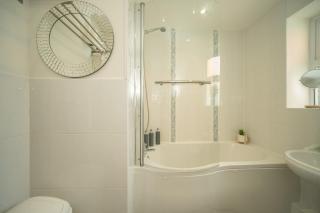 Cottage House in Ascot - Parking - Winkfield - 7