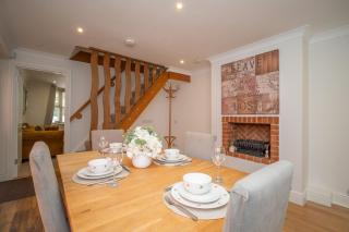 Cottage House in Ascot - Parking - Winkfield - 6