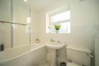 Cottage House in Ascot - Parking - Winkfield - 4