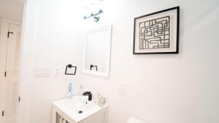 Cozy 1BR 1BA Retreat in a Private DC Basement - 2