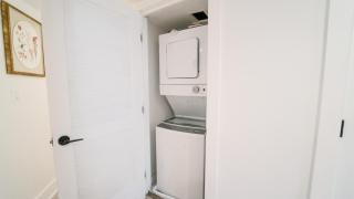 Cozy 1BR 1BA Retreat in a Private DC Basement - 1