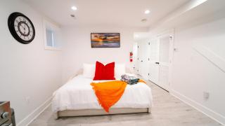 Cozy 1BR 1BA Retreat - Private Basement in DC! - 8