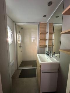 Location mobile-home confort face au lac - 3