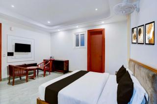 Collection O Knowledge Park 2 Metro Station - 7