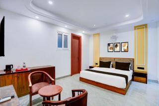 Collection O Expo Mart Ansal Golf Link 1 - Noida - 1