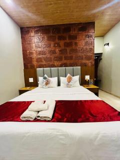 Glenvista Estate - Panchgani - 1