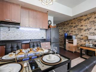 La Mirada Residence , Large 1 bedroom Condo, Beaches , 3 pools, Ocean views, fast WiFi, Netflix, Breakfast included - Isla de Mactán - 5