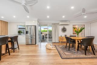 Executive Home in Prime Annandale Location - Rosslea - 8