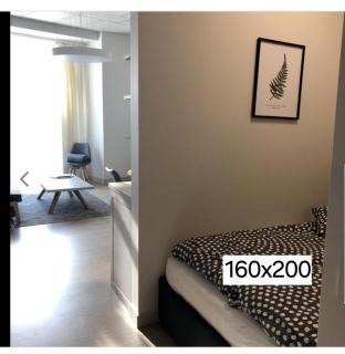 HAPPY Inn OLD Town Studio, Self check-in, AC, Parking in the undergrnd Garage - Vilnius - 9