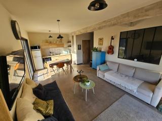 Appartement en rez-de-jardin - La Valette-du-Var - 0