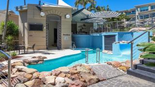 Unit 25 - 3 Bed Ocean View - Terrigal - 2