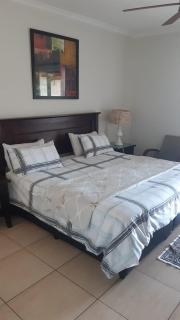 My Den Beachfront B&B and Self-Catering - Port Shepstone - 3