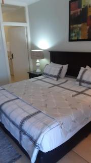 My Den Beachfront B&B and Self-Catering - Port Shepstone - 8