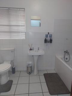 NEW LODGE - Westdene - Bloemfontein - 7