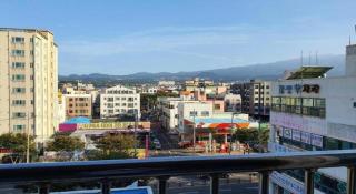 Emerald Ace Hotel - Jeju - 8