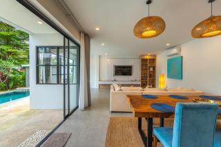 V212 One Of The Most Beautiful Villa In Phuket - Ban Pak Lak - 1