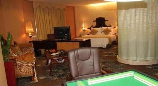 Foshan Nanhai Huifeng Holiday Hotel - Foshan - 1