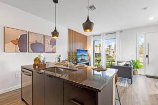 8740 Cozy Townhome Near Disney - 0