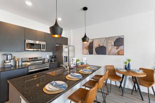 8740 Cozy Townhome Near Disney - 2