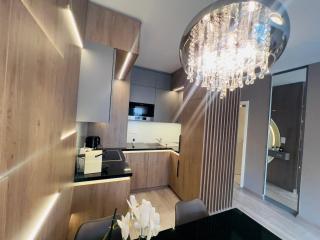 Karzo Property LU 203 Free Garage - 5