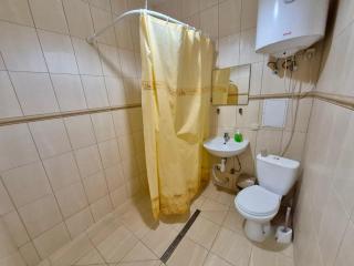 Studio apartment metro Pechersk - Kiev - 1