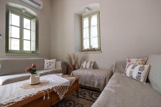 Siliguri Traditional House - Rhodes Town - 3