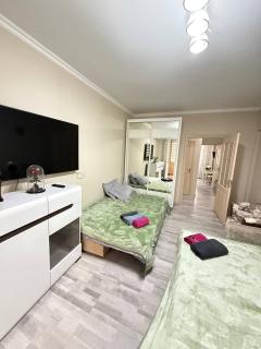 Уют на Карасай Батыра рядом с Вознесенским кафедральным собором и метро - Almaty - 5