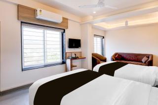 Townhouse HOTEL PVR AURA INN - - 1