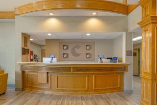 Comfort Suites Salem - Salem - 1