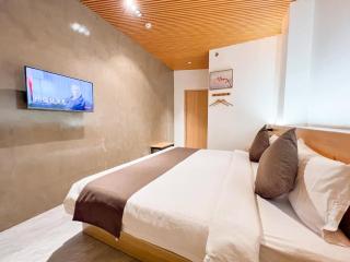 Terra Hotel Kawit - Kawit - 4