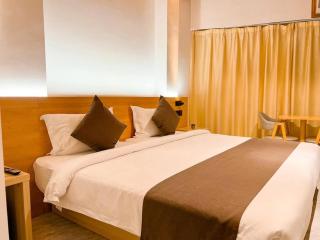 Terra Hotel Kawit - Kawit - 6