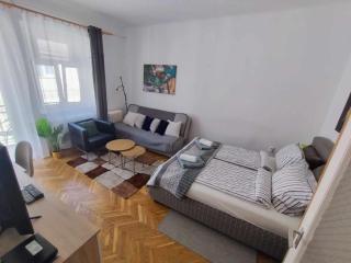 Piac Street Apartment -Debrecen - Debrecen - 8