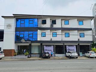 Terra Hotel Kawit - Kawit - 9