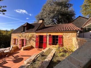 Domaine de charme avec 2 gîtes et piscine couverte - La Chapelle-Aubareil - 5