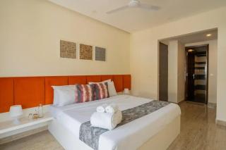 4BHK Pvt Pool Mountain View Apartment Candolim Luxfort - Candolim - 6