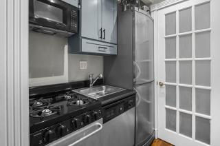 Trendy East Village Escape - New York - 4