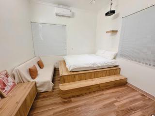 4 Bedrooms - Hanoi Old quarter - Cozy kitchen - 1