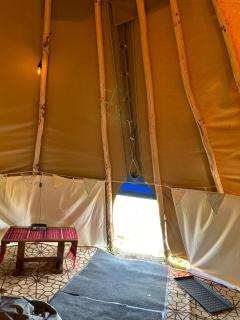 Thainstone tipi off grid camping, on top NC500 - 7