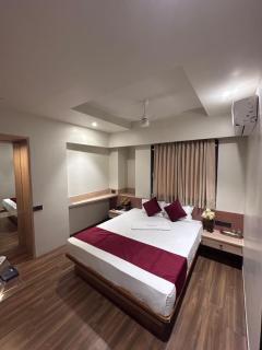 Hotel Dhanashri - Solapur - 7