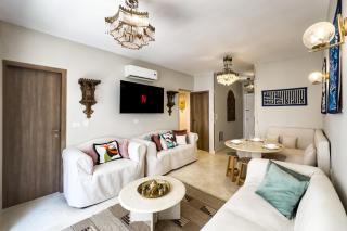 Authentic Traditions Cozy Stay 1BDR - Il Cairo - 0