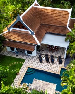 Champagne Villa by G Estate - 8