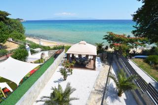 ANTONIO's BEACH HOUSE - Paleo Tsifliki - 0
