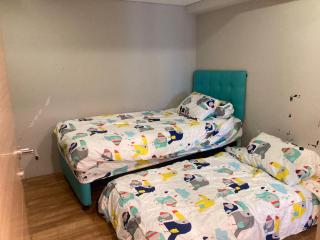 Apartemen Exclusive Maqna Residence Meruya Kebon Jeruk Puri Indah Loft - Jakarta - 1
