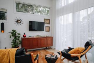 Retro Retreat - by Coast Hosting - Terrigal - 0