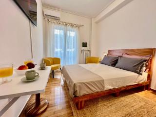 Bright and stylish Acropolis studio - 0