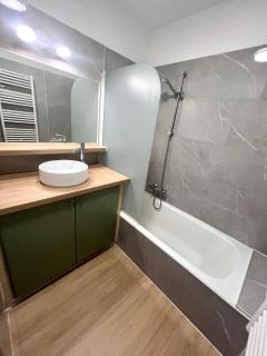 Golfe-Juan - 4 people - Swimming pool - Parking - Golfe-Juan - 1