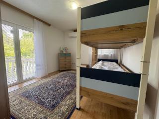 Green Haven Villa - Sarajevo - 9